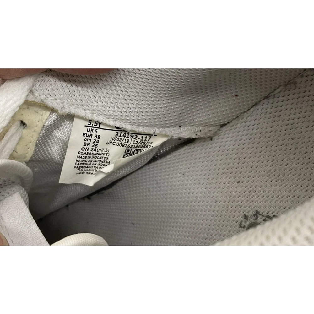 Nike Shoes Unisex‎ Kids 5.5Y White Air Force 1 Low Leather Athletic Sneakers